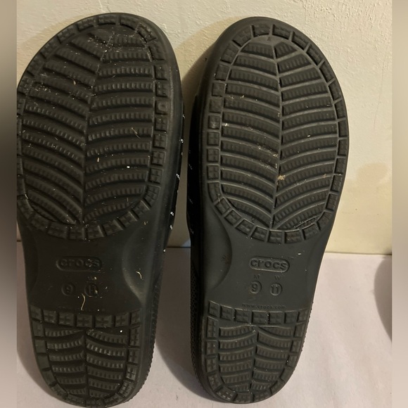 Crocs Iconic Comfort Unisex Sandals Slides US Size M 9 W 11 Black Spell Out EUC - Picture 6 of 7